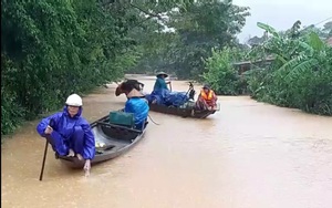 Quảng Trị: Lũ lên nhanh, giao thông tê liệt, 7 người chết, 6 người mất tích, nhiều nơi bị cô lập