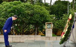 Nhìn lại những hoạt động của Thủ tướng Nhật Bản Suga Yoshihide trong 2 ngày tại Việt Nam
