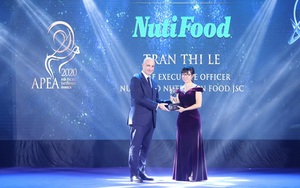 NutiFood lập "hat-trick" với 3 giải thưởng về doanh nghiệp và lãnh đạo xuất sắc nhất Châu Á