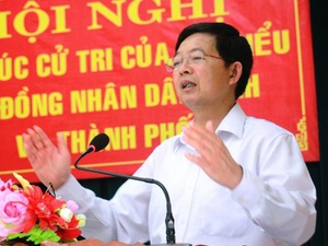 4.000 hồ sơ trễ hạn, Chủ tịch Bình Định “truy” cán bộ tắc trách, buộc xin lỗi dân!