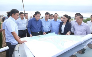 Bộ trưởng Nguyễn Xuân Cường nói gì khi thăm, làm việc tại huyện Kim Sơn của tỉnh Ninh Bình?