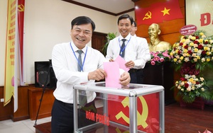 Thứ trưởng Nguyễn Hoàng Hiệp tái cử Bí thư Đảng ủy Bộ Nông nghiệp và Phát triển nông thôn