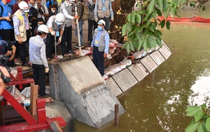 Hoàn thành công trình kè hồ Hoàn Kiếm bằng 1.500 khối bê tông cốt sợi