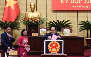 Hà Nội miễn nhiệm 5 lãnh đạo, bầu bổ sung 7 Ủy viên UBND thành phố