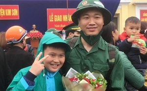 Ảnh: 1.400 tân binh tinh nhuệ của Ninh Bình lên đường nhập ngũ