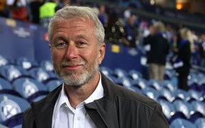 Không phải Abramovich, chủ sở hữu câu lạc bộ thể thao nào giàu nhất thế giới?