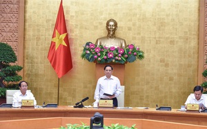 Thủ tướng: Thừa Thiên Huế phải tập trung xây dựng kinh tế xanh, phát triển công nghiệp văn hóa 