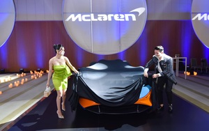 Ngắm loạt ảnh Minh Nhựa và vợ bên siêu xe McLaren Elva “độc” nhất Việt Nam