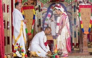 Ấn Độ: Độc đáo với nghi thức này dành cho cô dâu tại đám cưới