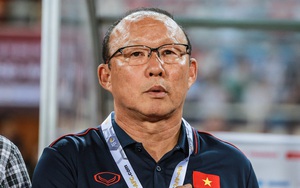 ĐT Việt Nam thua 4 trận, HLV Park Hang-seo vẫn vững ghế