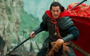 Chiến tướng duy nhất có thể cùng lúc đấu Quan Vũ và Trương Phi là ai?
