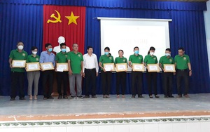 HND Cát Tiên (Lâm Đồng): Trao giải nhất Hội thi Nông dân với pháp luật năm 2021 cho HND xã Quảng Ngãi