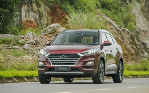 Hyundai Tucson giảm giá dọn kho, giá lăn bánh hiện tại bao nhiêu?