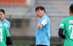 Tin sáng (23/11): HLV Park mất 2 phó tướng, bóng đá Việt Nam gặp khó 
