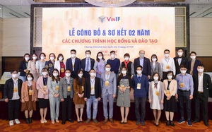 Vingroup trao 40 tỷ đồng học bổng đào tạo 300 thạc sĩ, tiến sĩ trong nước