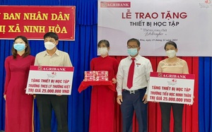 "Thêm con chữ, bớt đói nghèo" đến với các học sinh có hoàn cảnh khó khăn Ninh Hòa