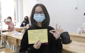 Học sinh lớp 9 ở Hà Nội: "Nếu tiếp tục học online, xin bỏ môn thi thứ 4 để giảm áp lực"