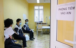 Bắc Giang: Học sinh nam 16 tuổi tử vong sau tiêm vaccine, học sinh nữ hiện đang cấp cứu tại BV Bạch Mai