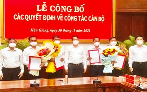 Hậu Giang điều động, bổ nhiệm hàng loạt cán bộ chủ chốt