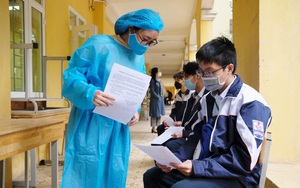 Giám đốc Sở Y tế Hà Nội: Tạm dừng tiêm 2 lô vaccine sau thông tin tăng hạn sử dụng thêm 3 tháng