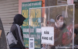 Chuyển màu cấp độ dịch, nhiều quận ở Hà Nội dừng bán hàng ăn tại chỗ, khuyến cáo người dân không ra khỏi nhà