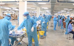200 thầy thuốc Quảng Ninh đã đến Bắc Giang, tham gia tuyến đầu chống dịch