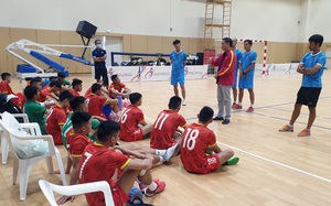 ĐT futsal Việt Nam luyện "miếng đánh dị" giành vé dự World Cup