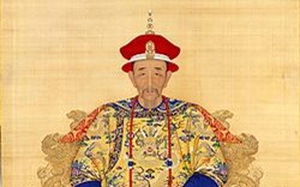 Bí ẩn về 4 vị hoàng hậu đoản mệnh của Khang Hy