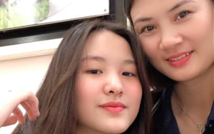 Hoa khôi bóng chuyền Kim Huệ tiết lộ điều bất ngờ về con gái xinh đẹp, dạy con kiểu &quot;lạt mềm buộc chặt&quot;