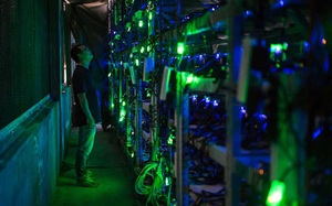 Mỏ khai thác bitcoin lớn nhất Trung Quốc mạnh tay với tiền ảo