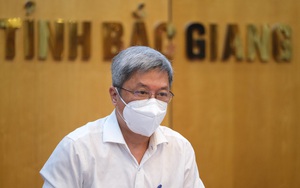 Thứ trưởng Bộ Y tế Nguyễn Trường Sơn: Sẽ thí điểm cho người dân tự lấy mẫu test nhanh Covid-19