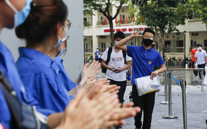 Nhìn lại "kỳ thi chưa từng có trong lịch sử" ở Hà Nội: Thành công với "từ khóa" đồng lòng