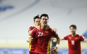 Xem lại bàn thắng "thắp lửa tinh thần" của Tiến Linh cho tuyển Việt Nam trước UAE