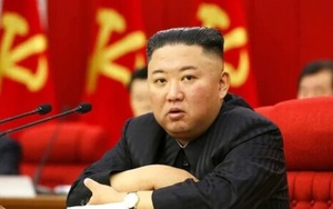 Kim Jong Un công bố các ủy viên bộ chính trị mới, siết kỷ luật đảng 