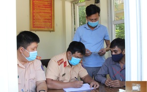 Hà Nam: CSGT bắt đối tượng vừa ra tù lại tàng trữ trái phép chất ma túy