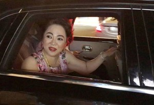 Cận cảnh dàn siêu xe triệu USD của CEO Nguyễn Phương Hằng