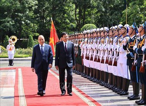 Ảnh: Lễ đón Tổng Bí thư, Chủ tịch nước Lào thăm hữu nghị chính thức Việt Nam