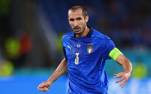 Trước đại chiến Bỉ ở tứ kết, Italia nhận tin cực vui về đội trưởng Chiellini