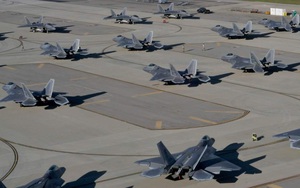 Loại biên 200 máy bay, sức mạnh không quân Mỹ có suy giảm?