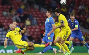 Cầu thủ Thụy Điển vào bóng kinh hoàng, tiền vệ Ukraine nghỉ 6 tháng