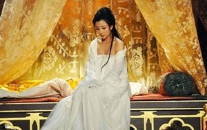 Cung nữ may mắn được Khang Hy ân ái 1 lần, sinh ngay được hoàng tử, đổi đời sau 1 đêm