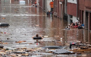 Hình ảnh tan hoang sau thảm họa mưa lũ lịch sử &quot;trăm năm có một&quot; khiến hơn 120 người chết tại Tây Âu