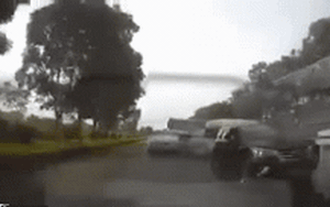 Video: Khoảnh khắc xe bồn gây tai nạn kinh hoàng tại Thanh Hóa