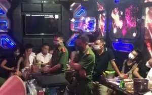 Triệt phá ổ nhóm gần 30 người tụ tập bay lắc tại quán Karaoke ở Thái Bình