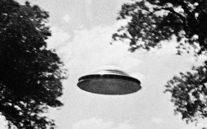 Lầu Năm Góc đang nắm giữ cảnh quay dài 23 phút về UFO?