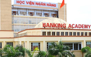 Các trường đại học &quot;hot&quot; đầu tiên công bố điểm sàn xét tuyển năm 2021