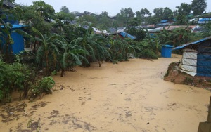 Hàng nghìn người Bangladesh phải di dời khi lũ lụt ập đến 
