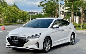 Hyundai Elantra 2020 bản “full” đi hơn 2 vạn, bán lỗ gần 200 triệu