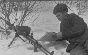 Dùng rìu và lựu đạn, anh hùng Liên Xô tiêu diệt 23 lính Đức