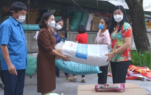 Bà con các dân tộc tỉnh Hòa Bình ủng hộ trên 70 tấn rau, củ, quả... hỗ trợ đồng bào Hà Nội